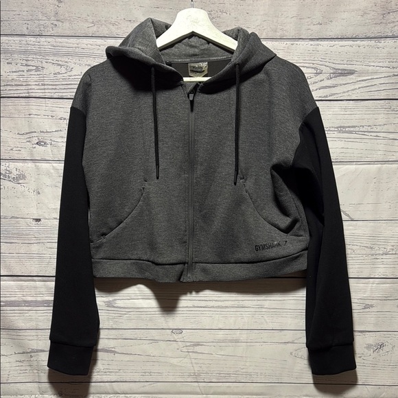 Gymshark cropped hoodie - Picture 1 of 6